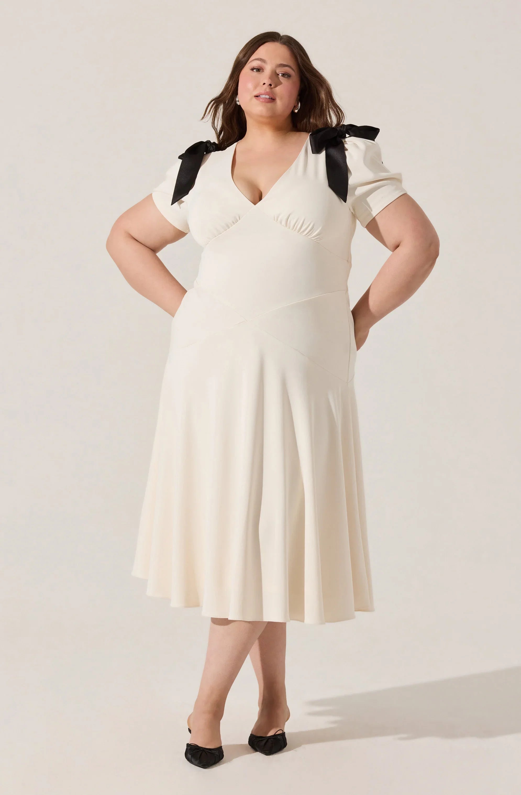 Lbruh Ciela Bow Puff Sleeve Dress