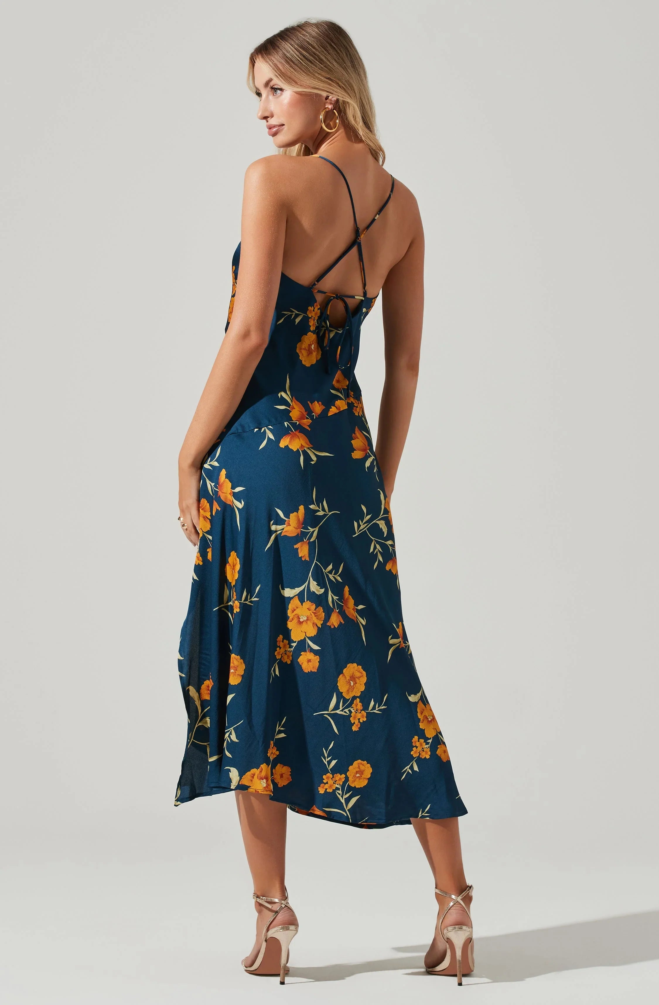 Lbruh Gaia Floral Midi Dress