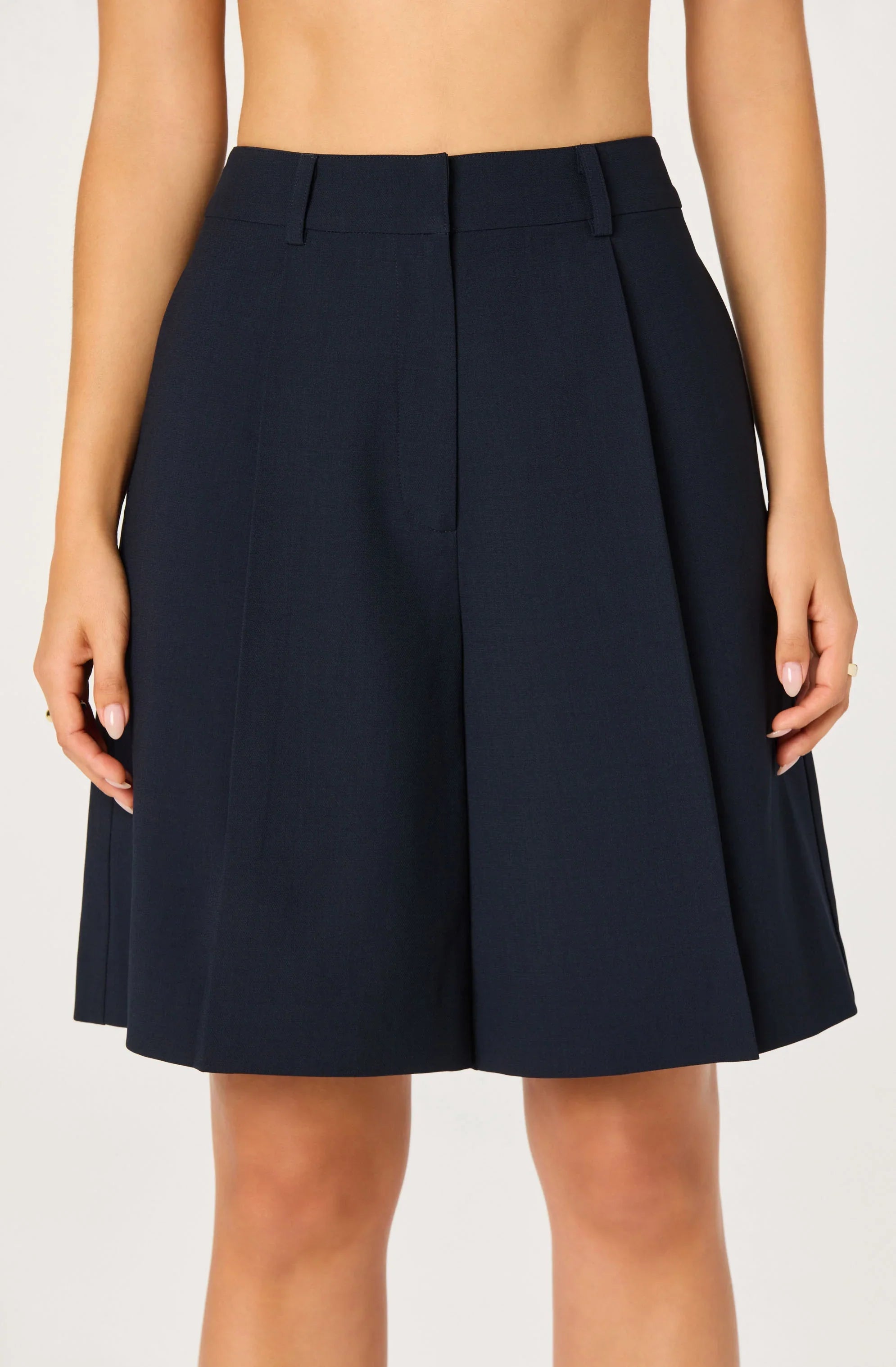 Inixyf Quillie Pleated Bermuda Shorts