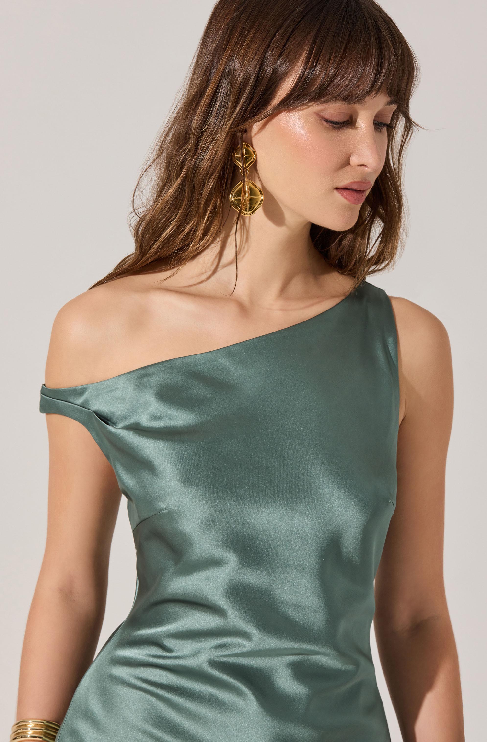 Lbruh Elain Satin Off Shoulder Midi Dress