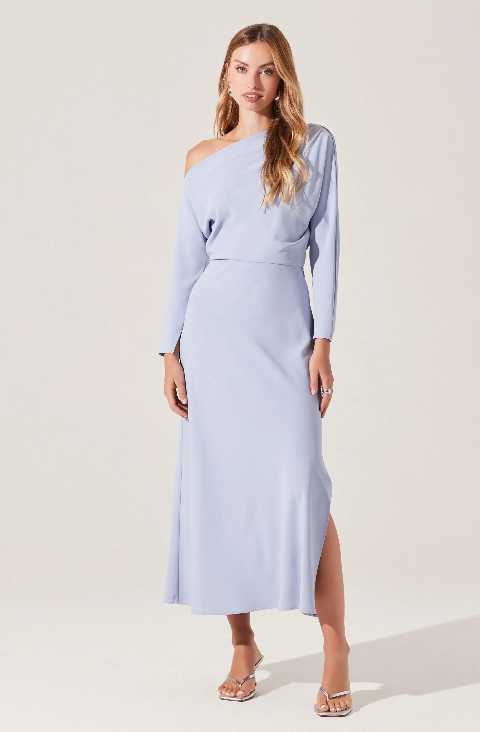 Lbruh Naida Off Shoulder Midi Dress