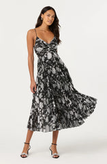 Lbruh Saoirse Metallic Pleated Midi Dress