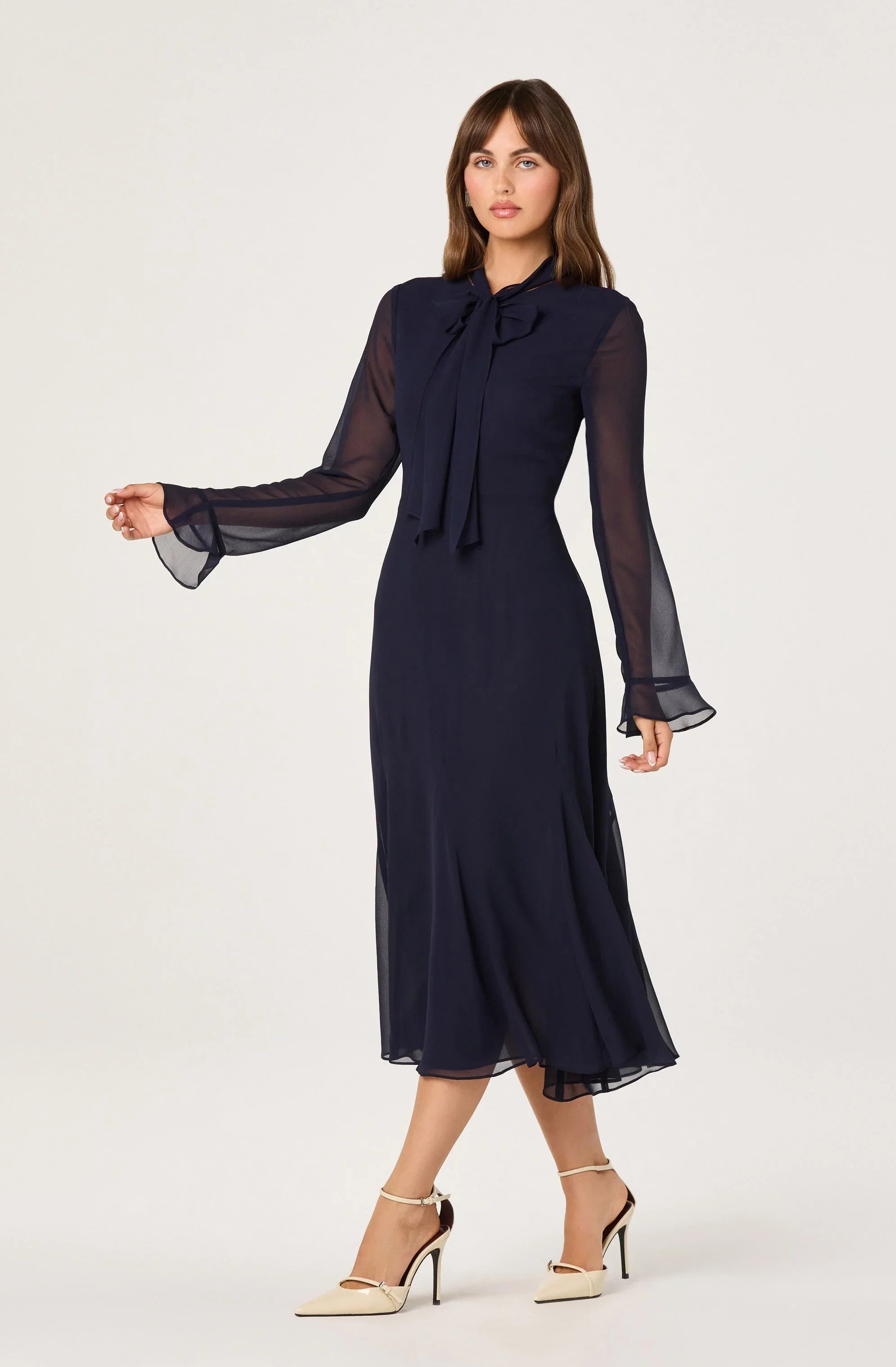Lbruh Tie Neck Midi Dress