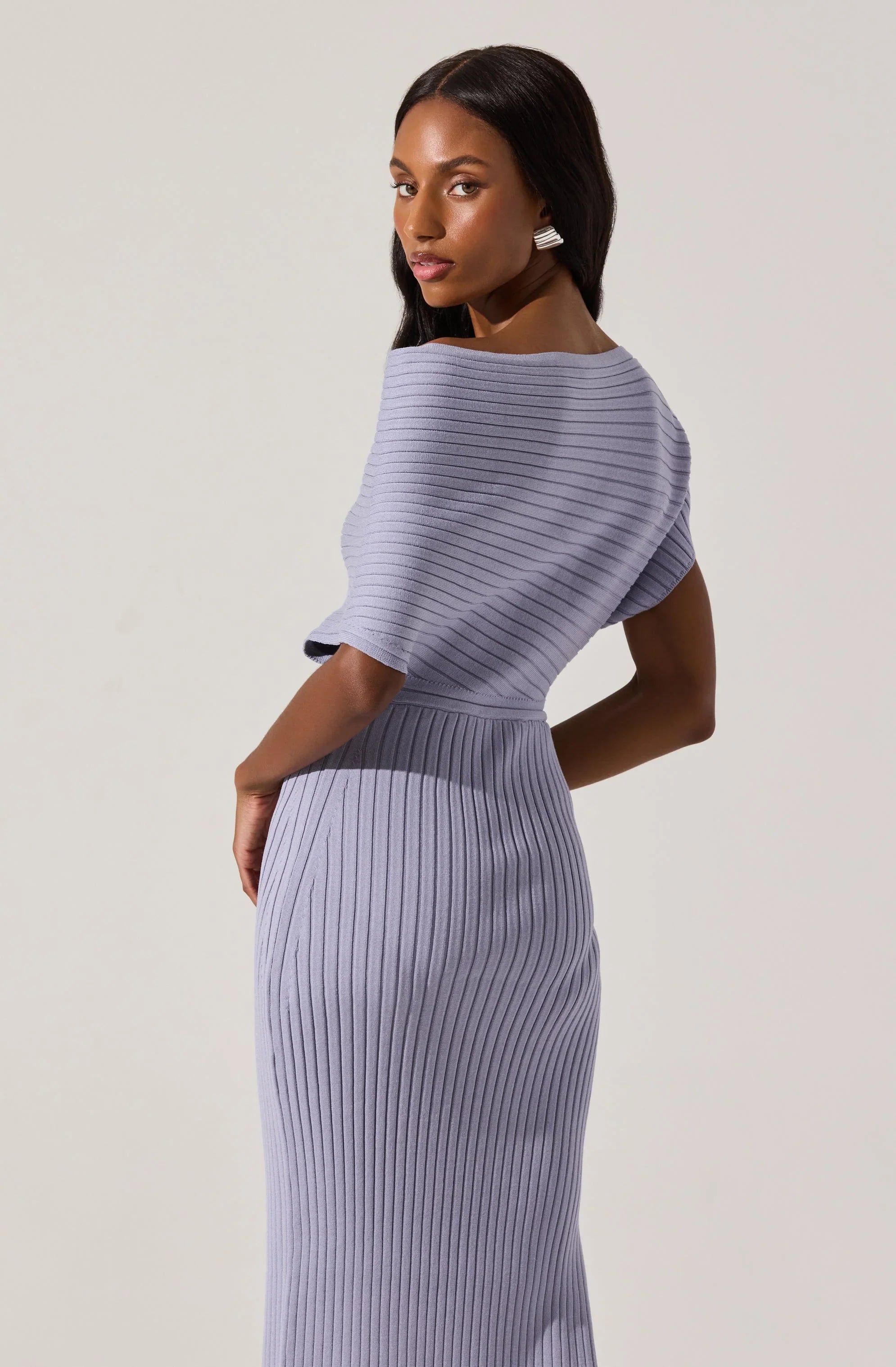 Lbruh Off Shoulder Ribbed Midi Sweater Dress