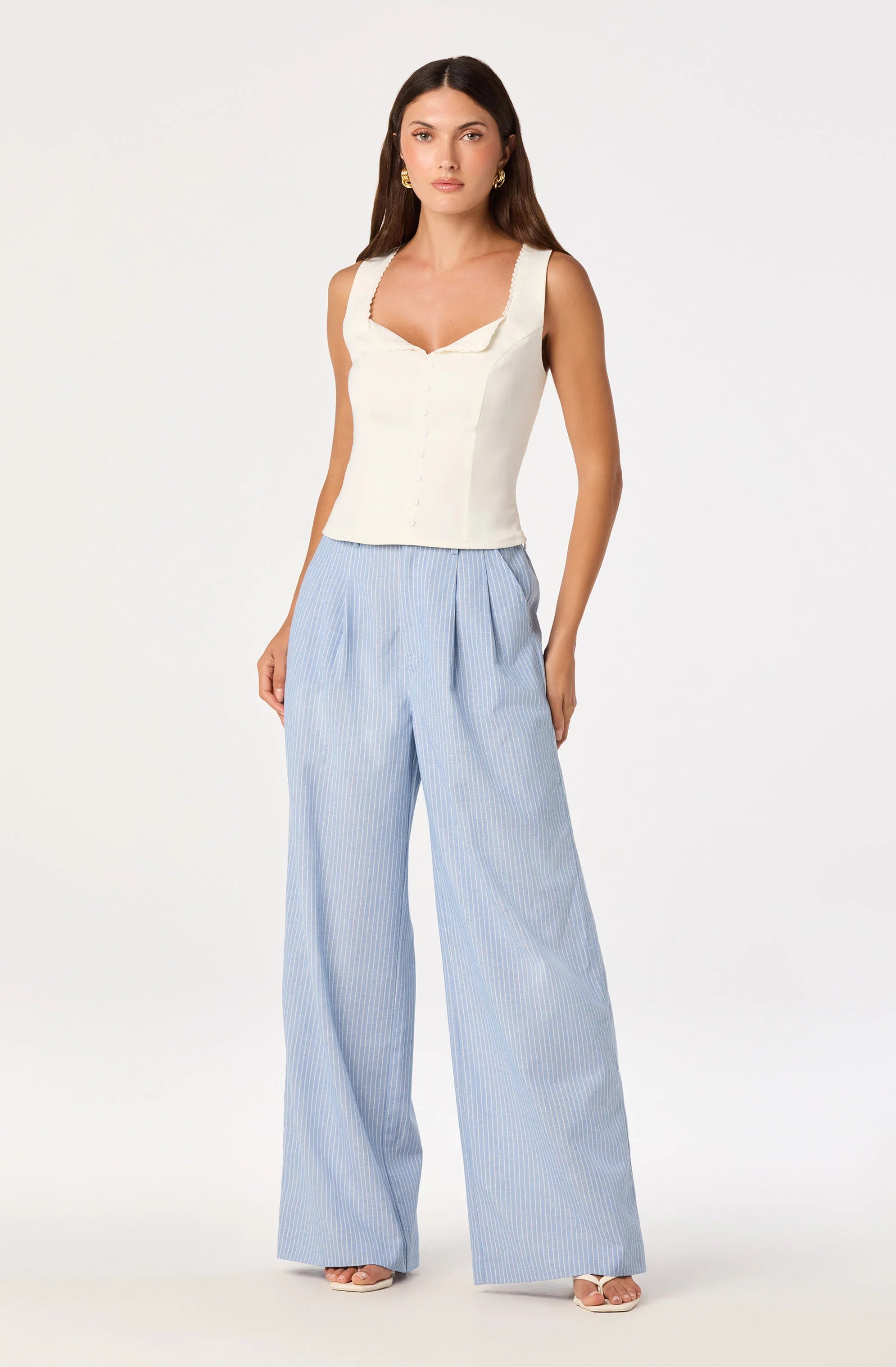 Inixyf Maddison Scalloped Crochet Trim Tank