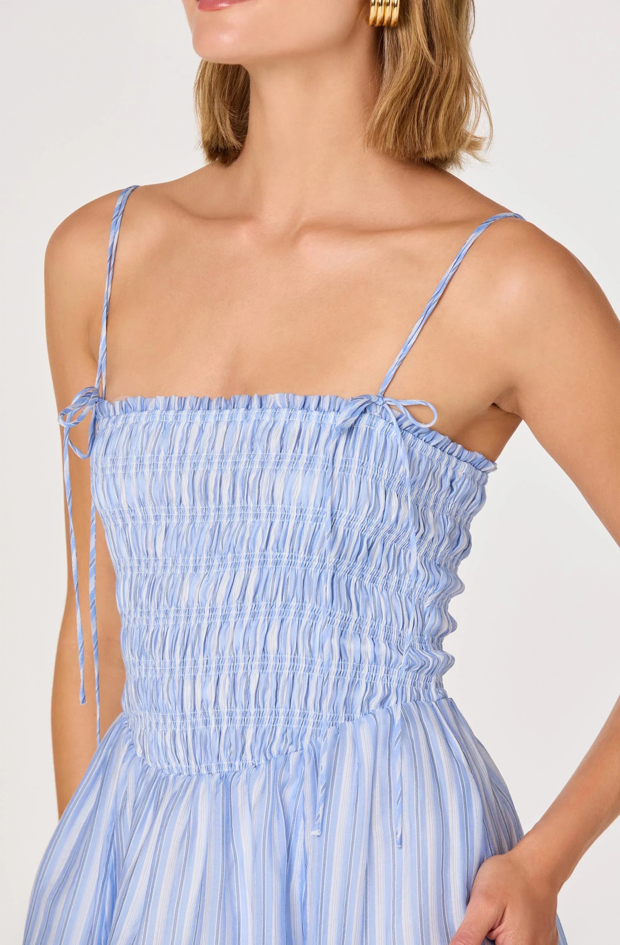 Inixyf Lahela Smocked Midi Dress