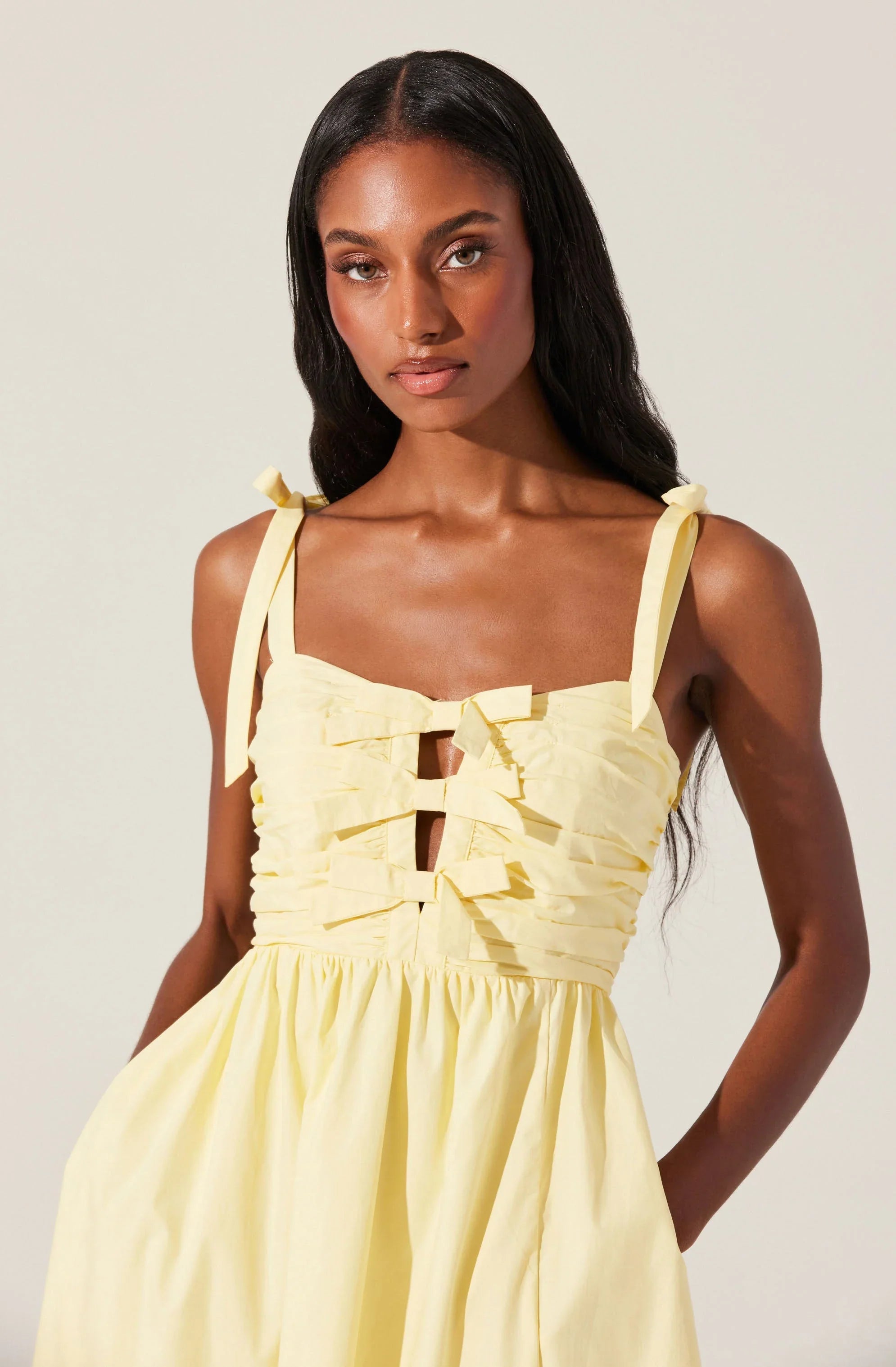 Lbruh Helia Bow Front Midi Dress