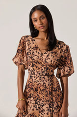 Lbruh Lavena V-Neck Puff Sleeve Midi Dress