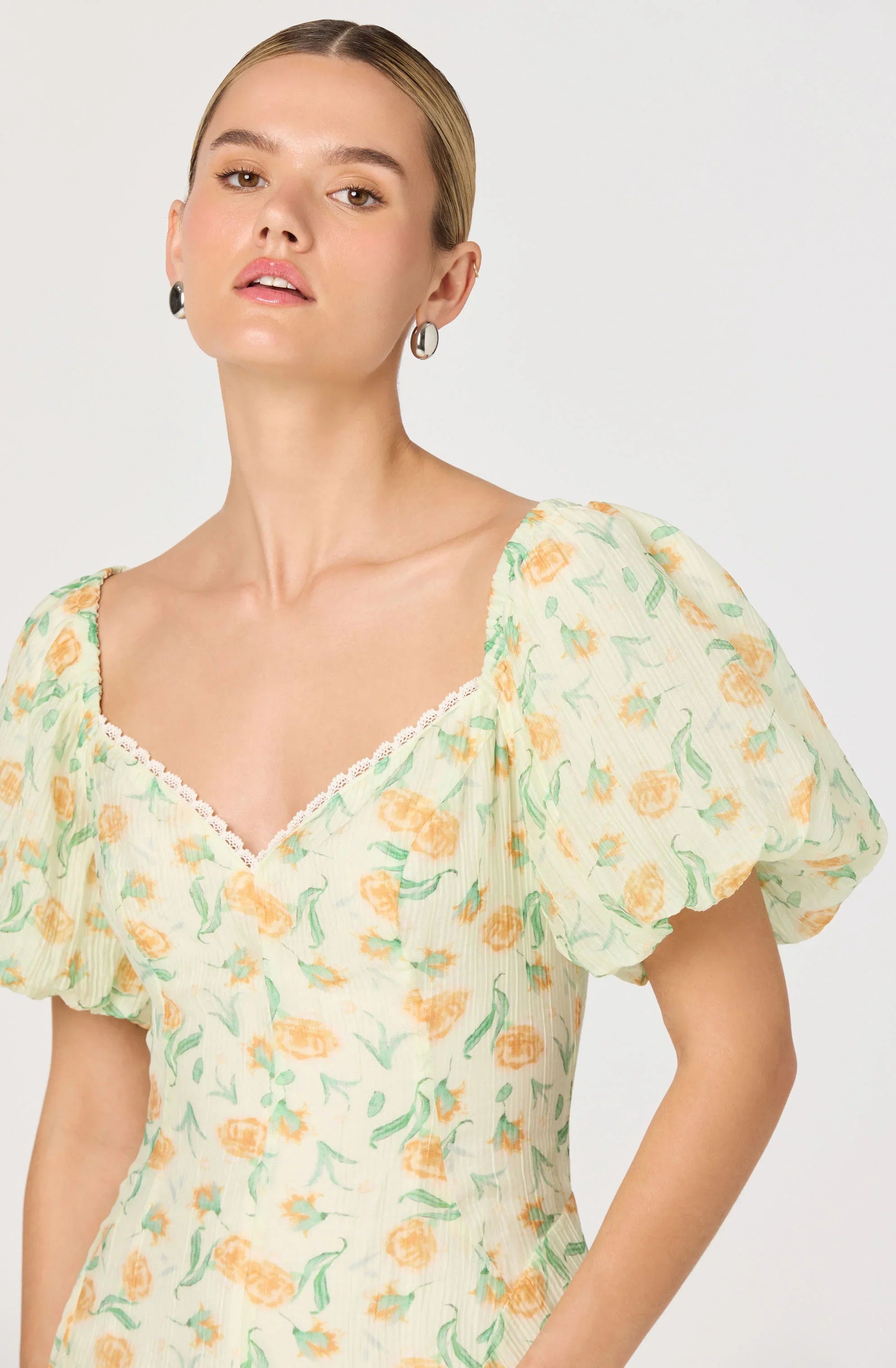 Inixyf Mayra Floral Plissé Puff Sleeve Midi Dress