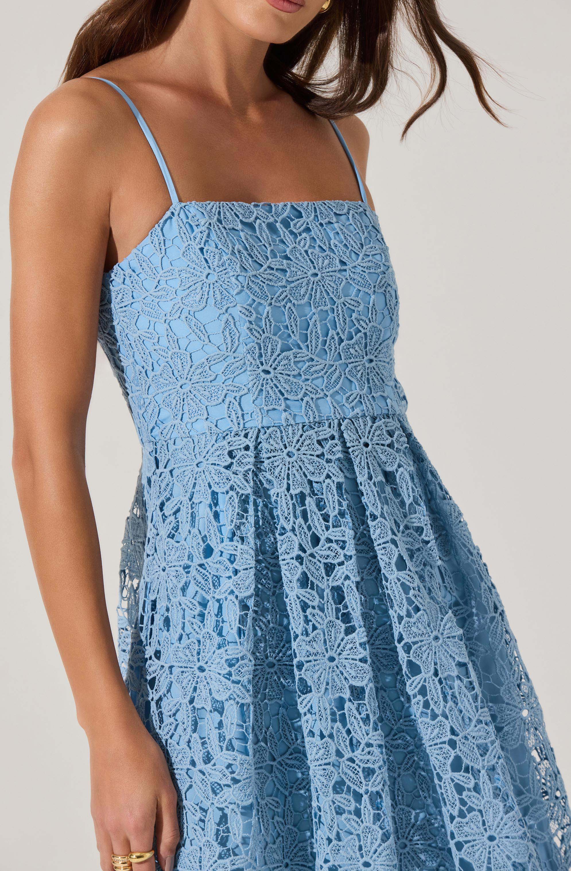 Lbruh Floral Lace Midi Dress