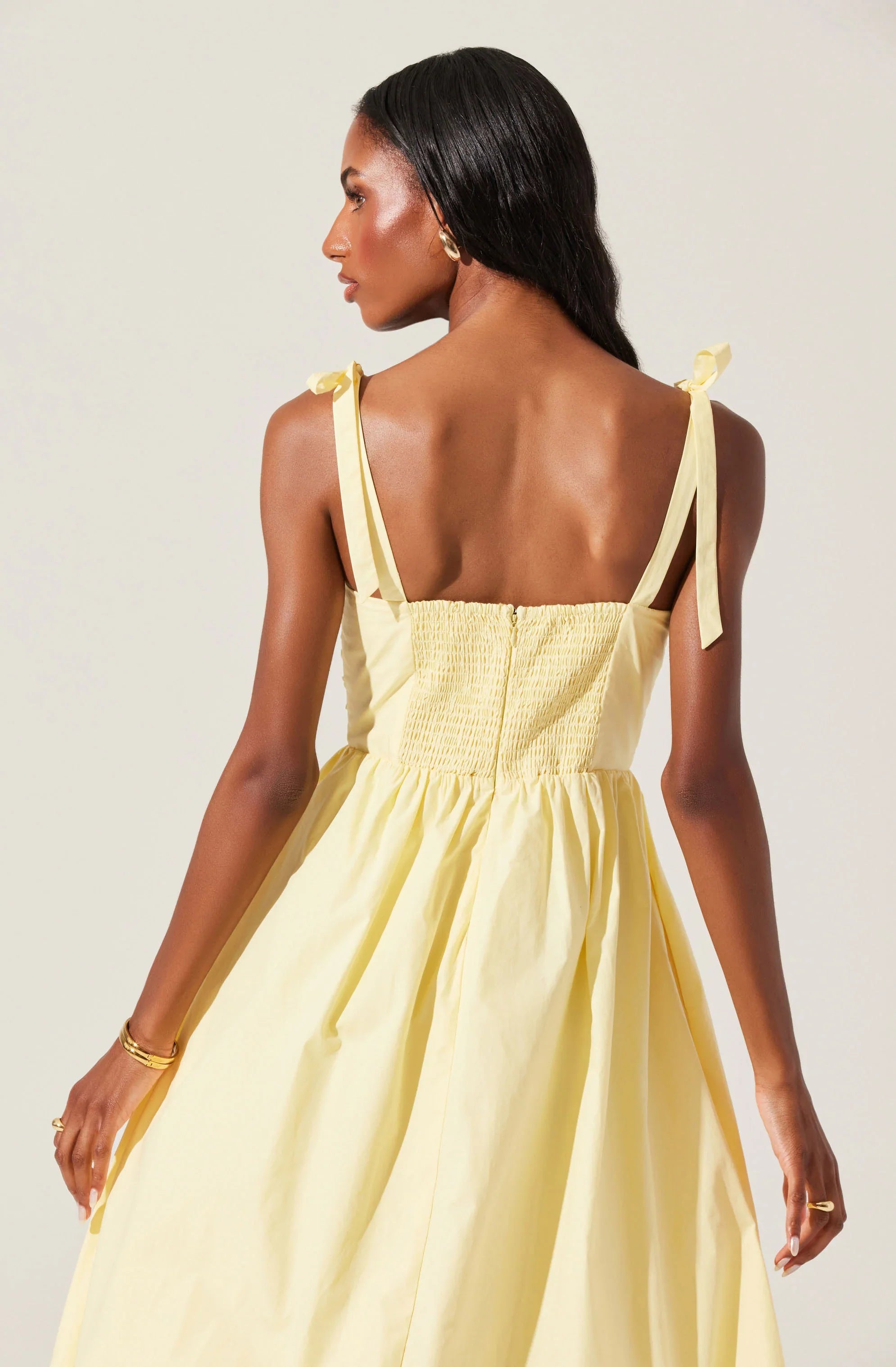 Lbruh Helia Bow Front Midi Dress