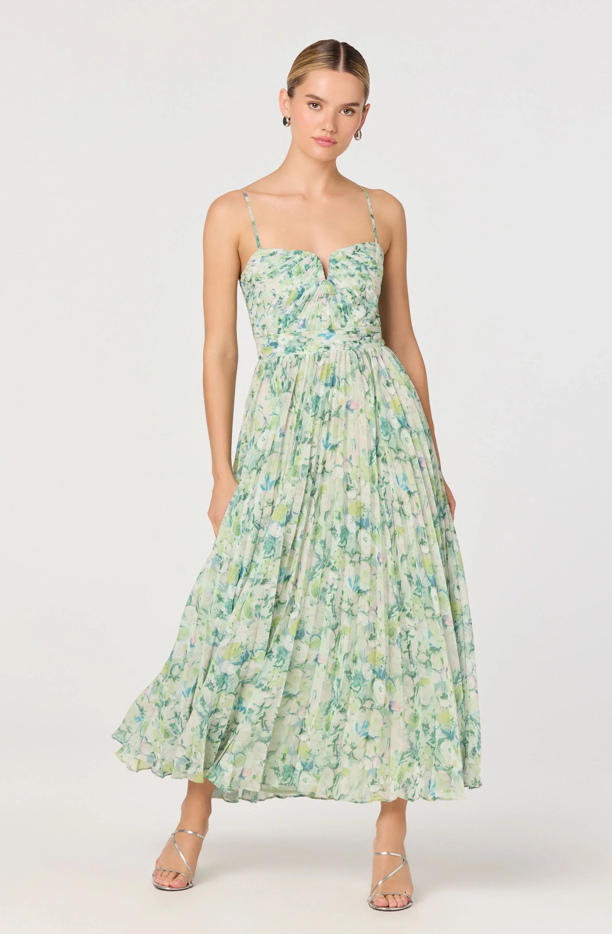 Inixyf Bayley Floral Pleated Maxi Dress