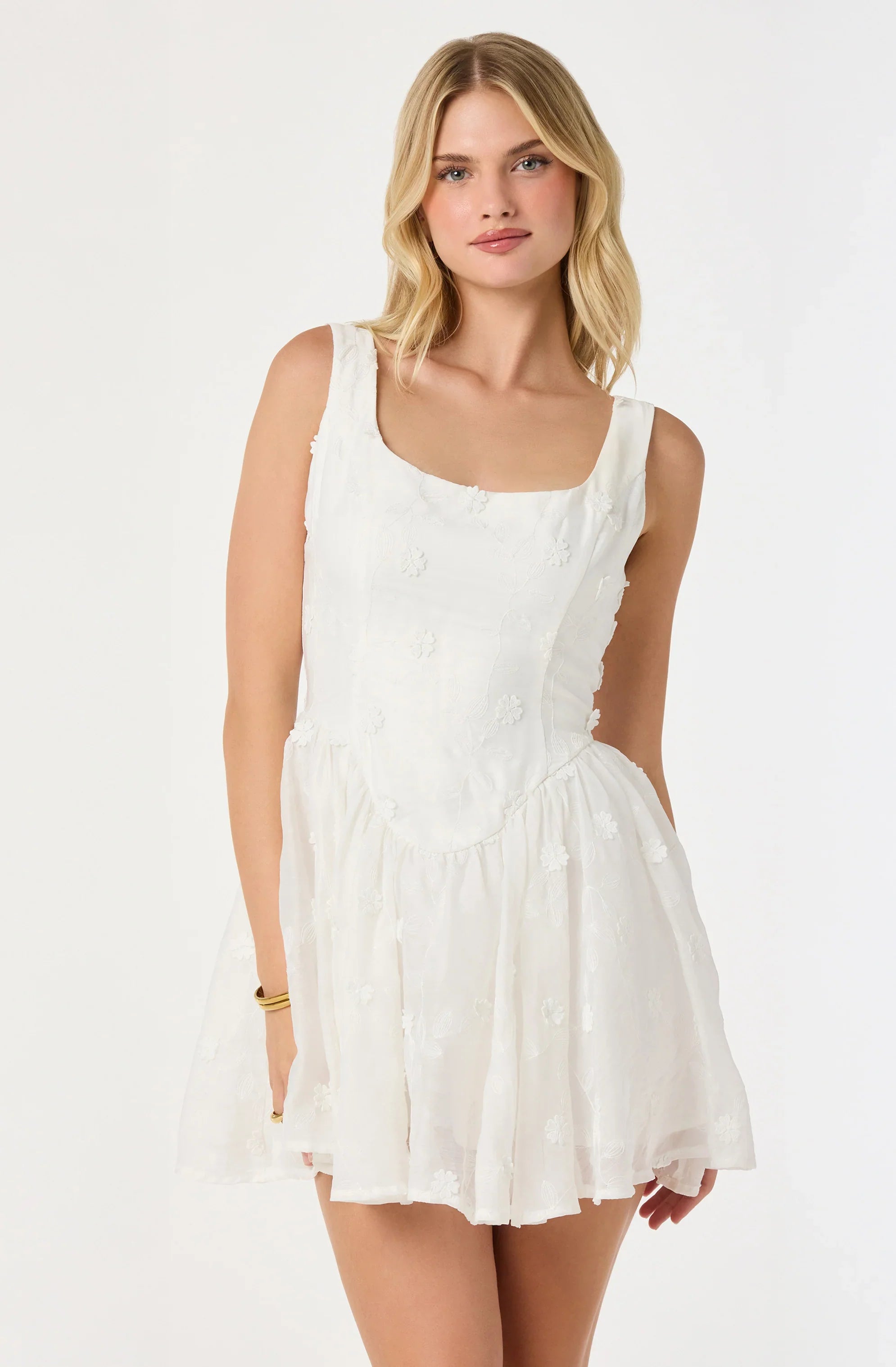 Inixyf Reina Embroidered Floral Mini Dress