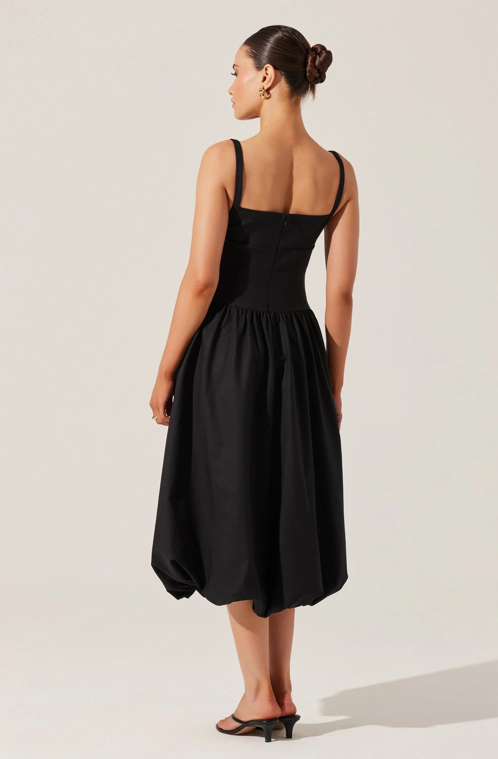 Lbruh Jevi Sleeveless Bubble Midi Dress