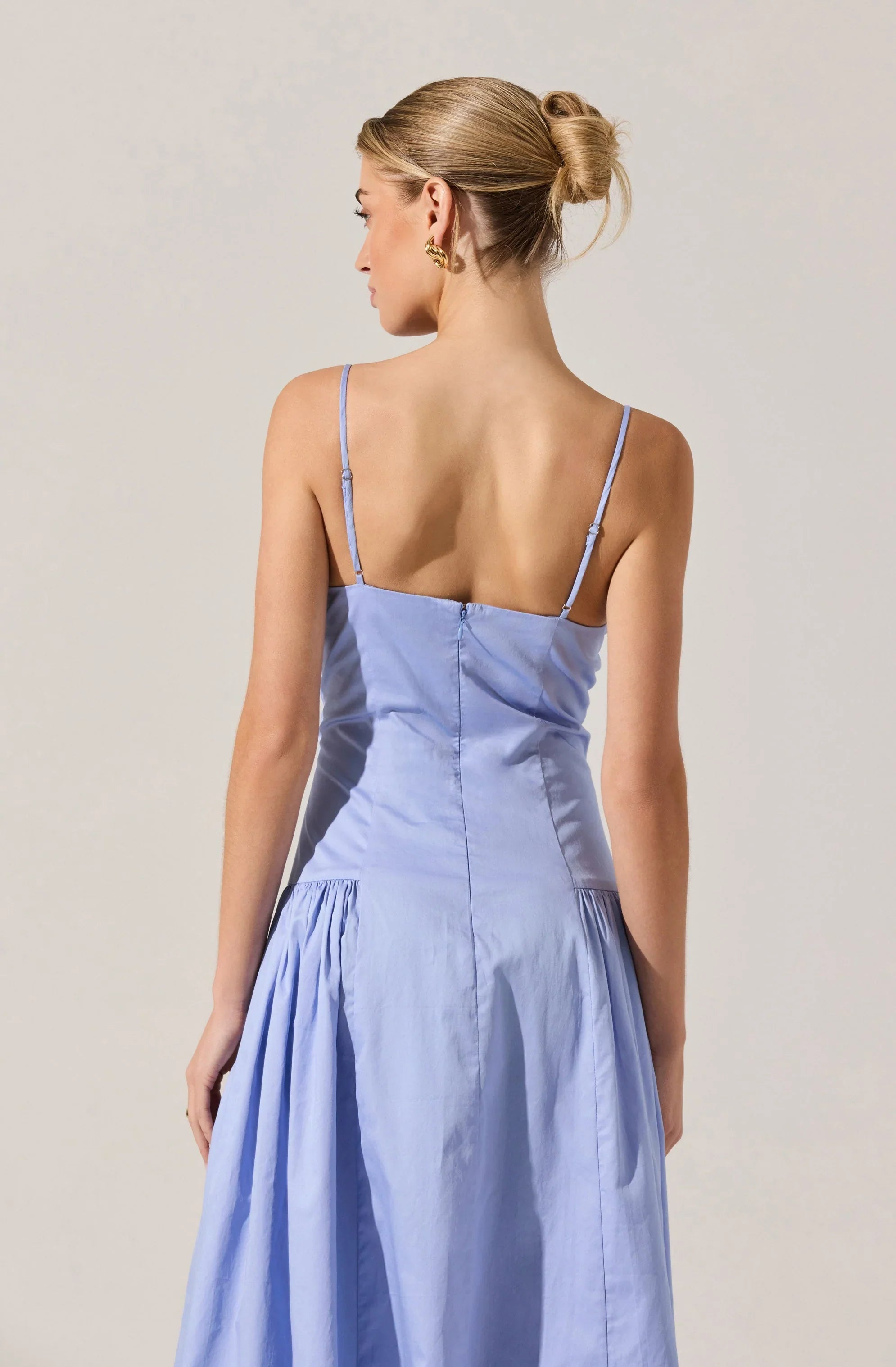 Lbruh High Square Neck Midi Dress