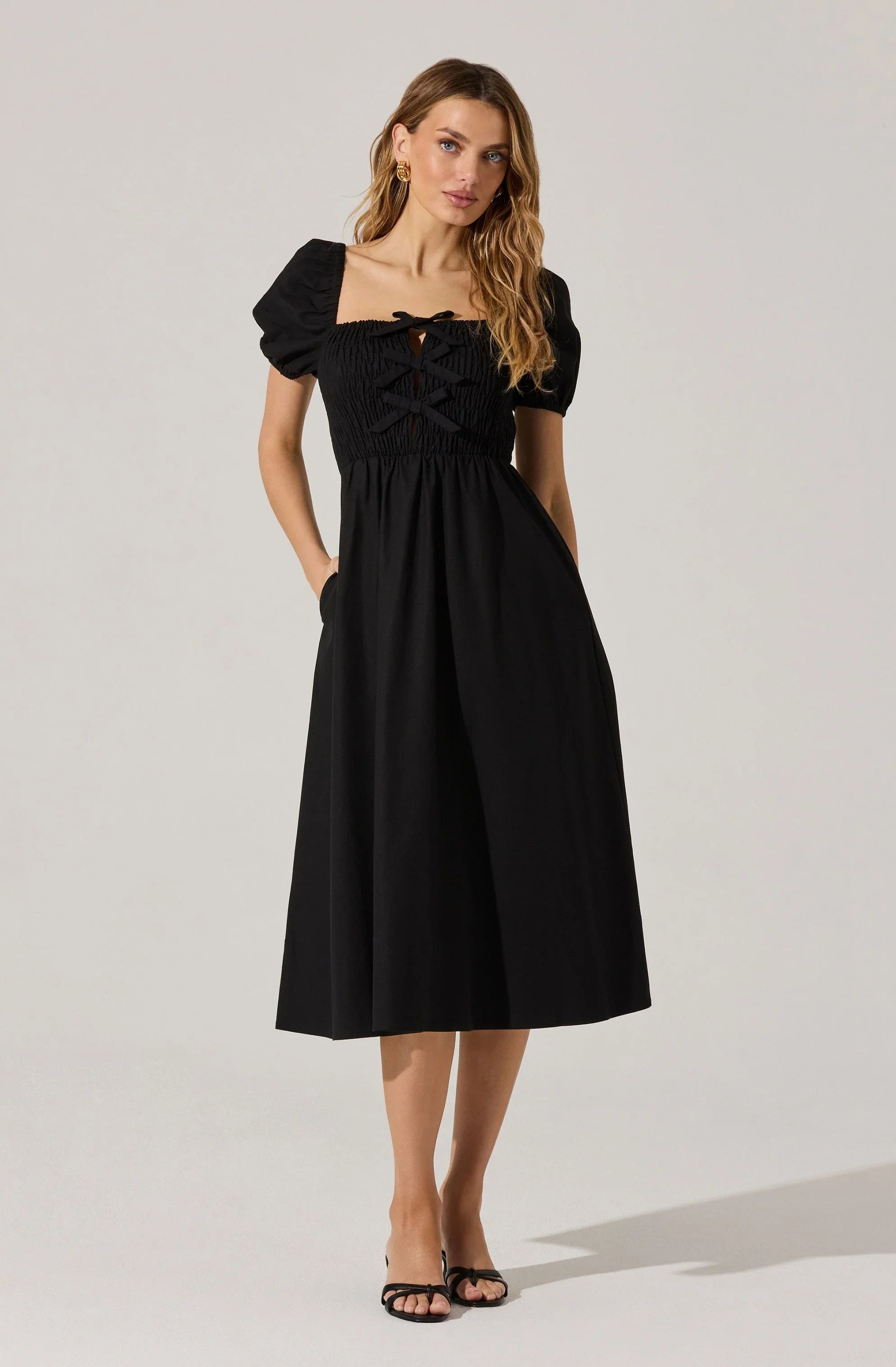 Lbruh Smocked Bow Midi Dress