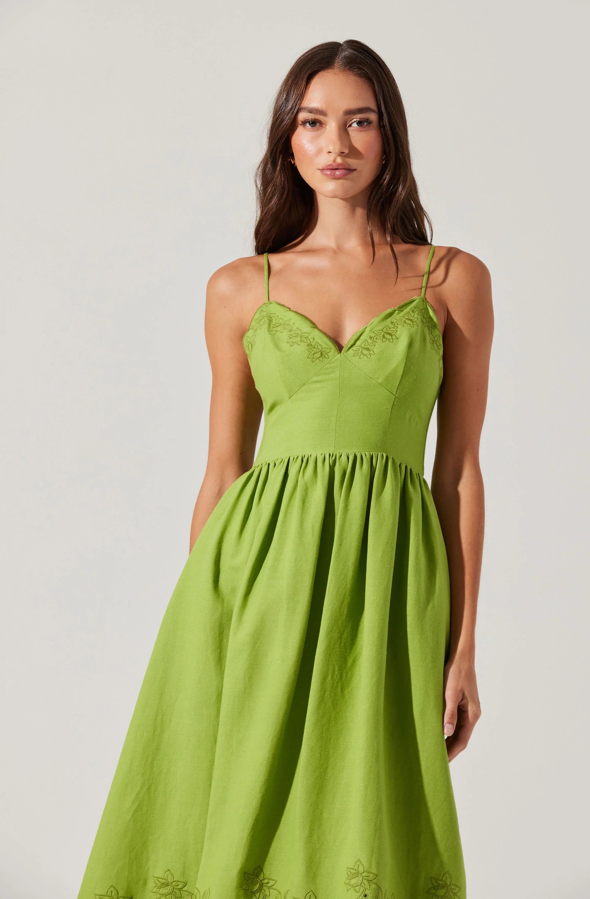 Inixyf Kaidi Embroidered Midi Dress