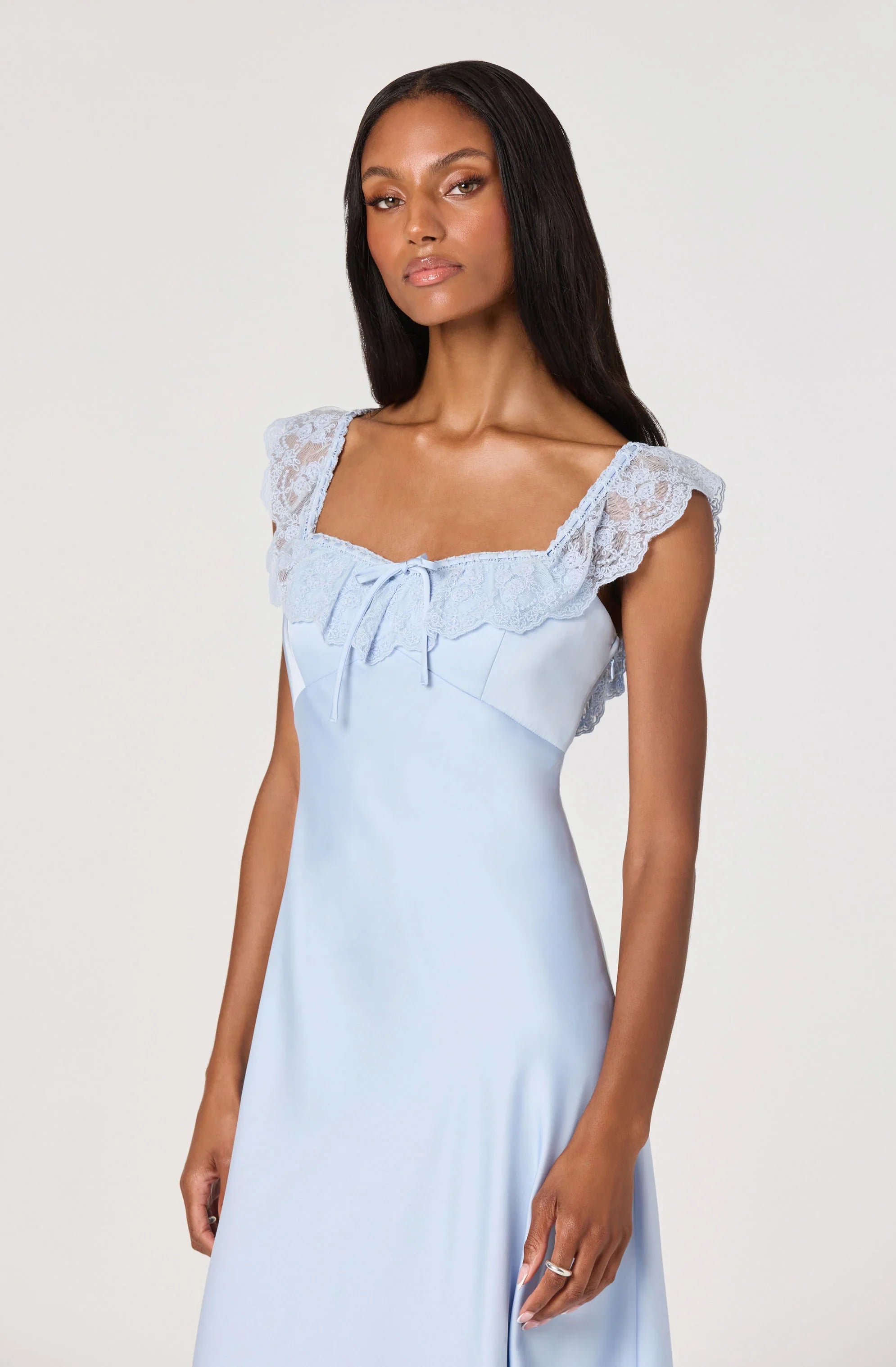 Inixyf Makiya Lace Strap Empire Waist Midi Dress