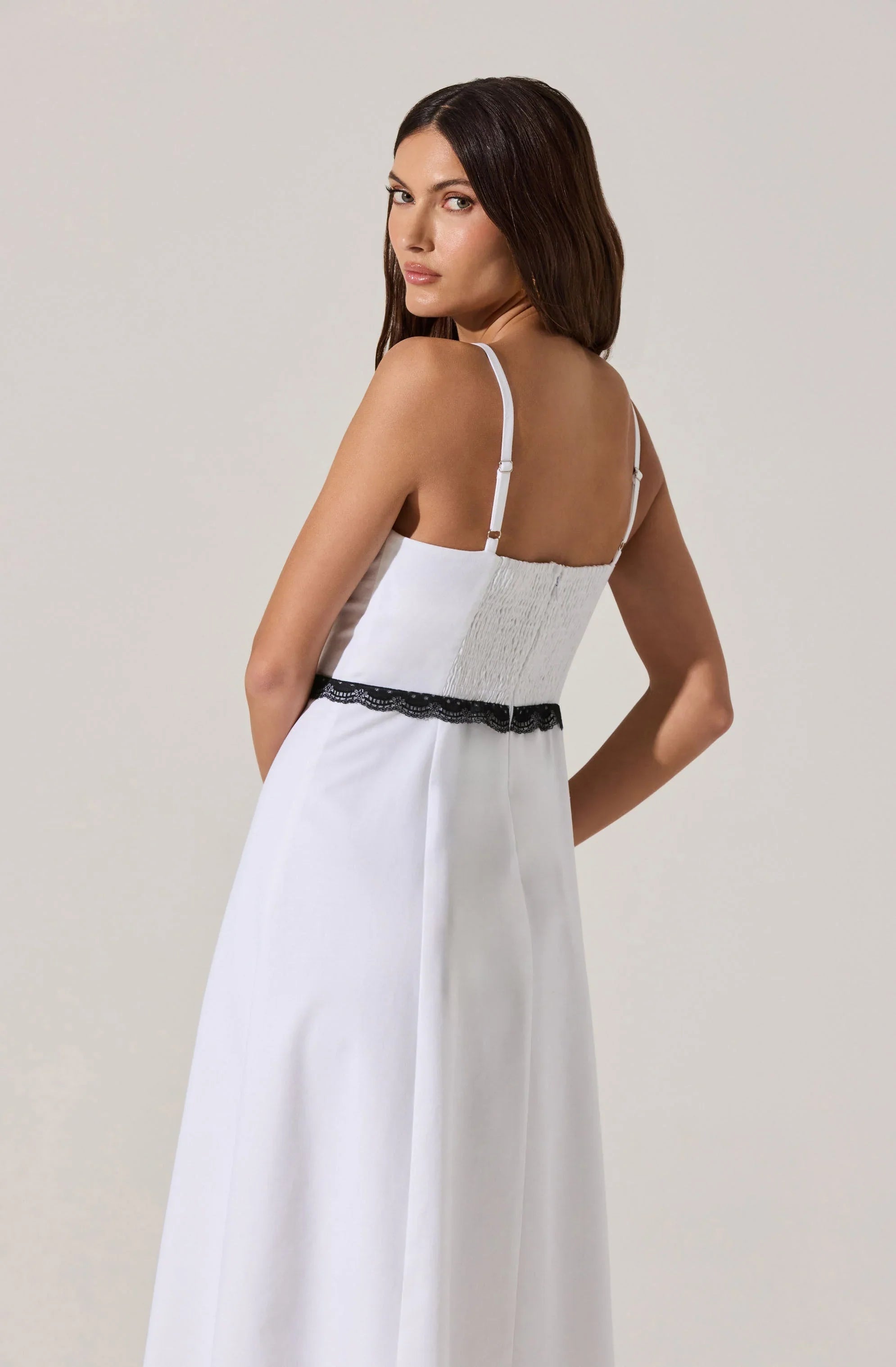 Lbruh Contrast Lace Bustier Midi Dress