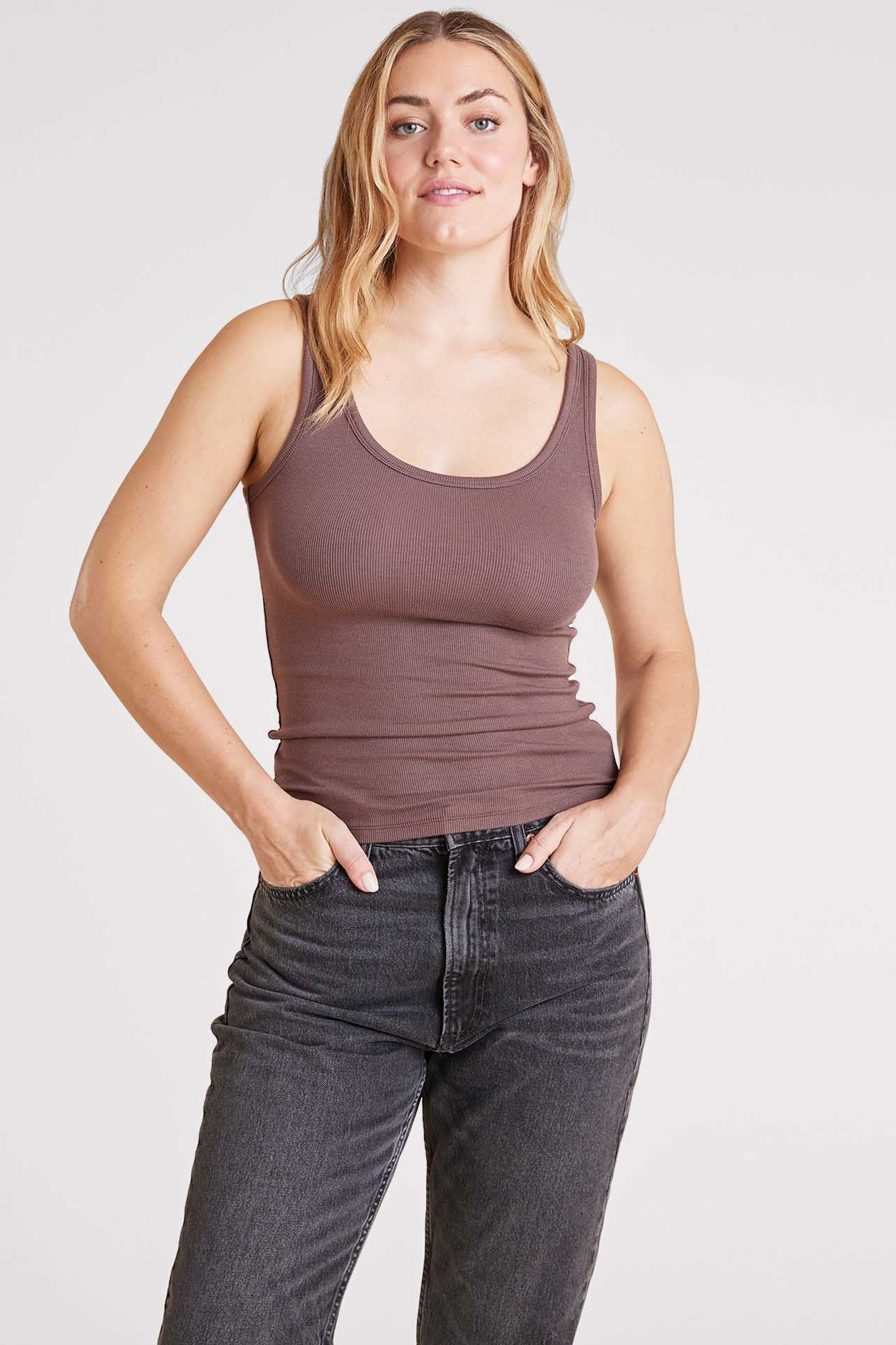 Slinky Rib Tank