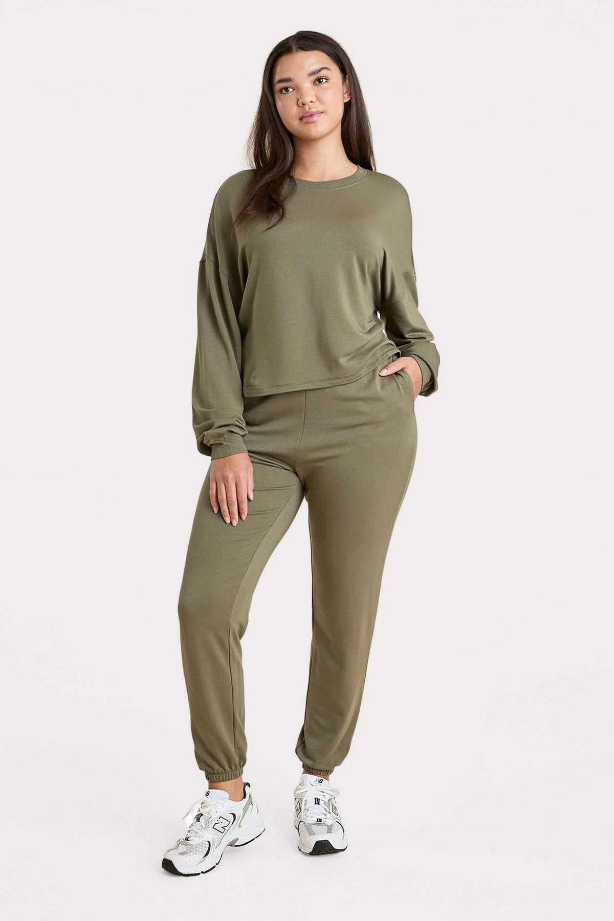 Lightweight Lounge Set | Olive