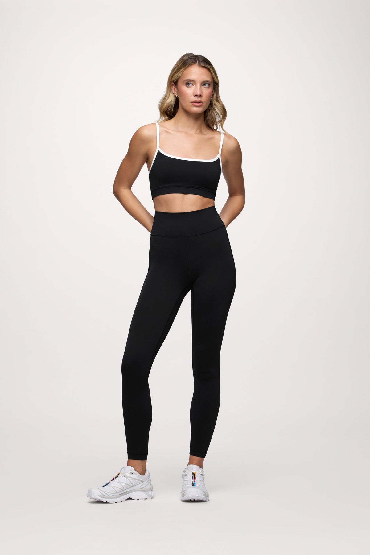 Motion Legging with Pocket | Black