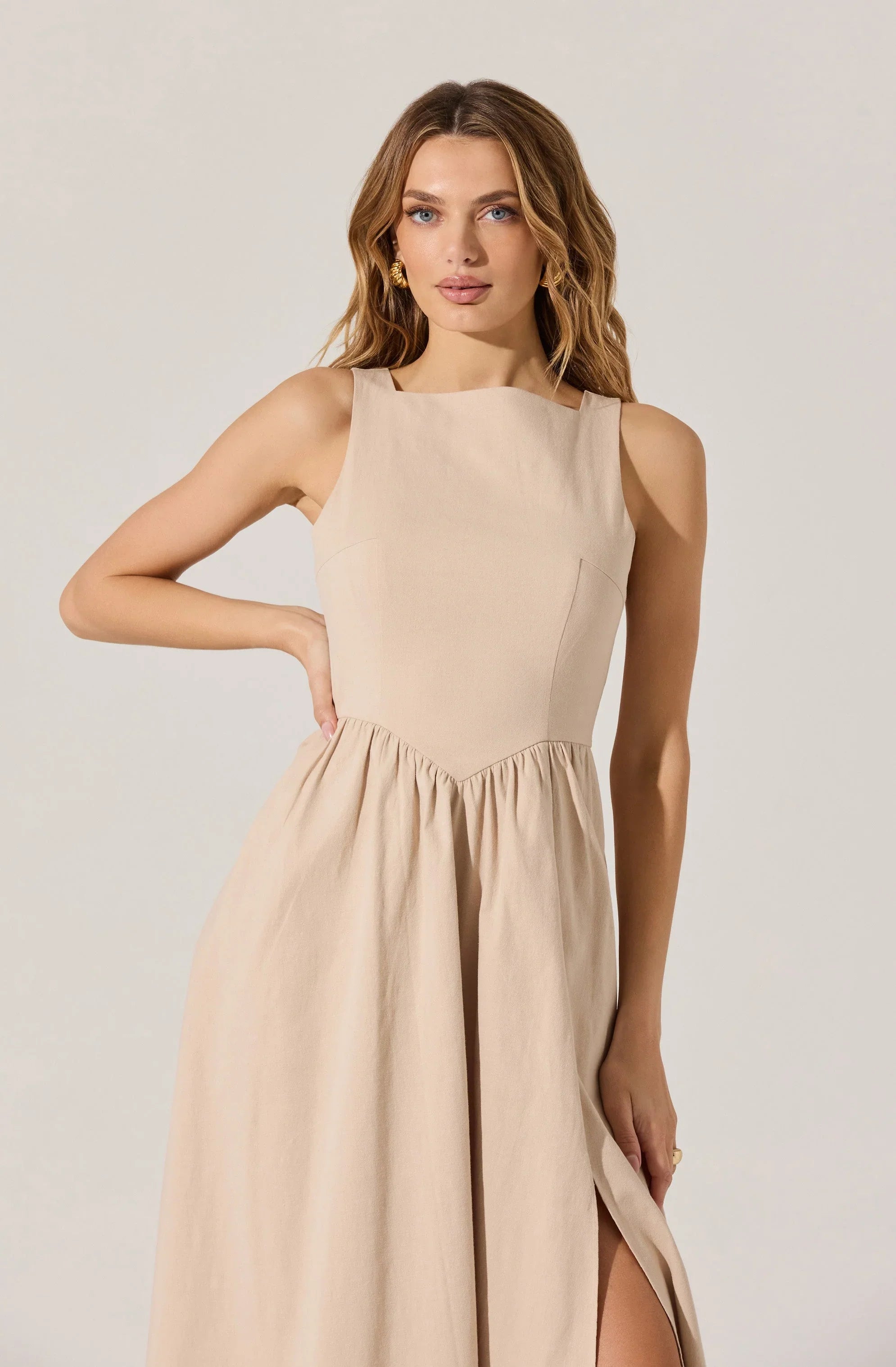 Lbruh Bow Back Apron Midi Dress