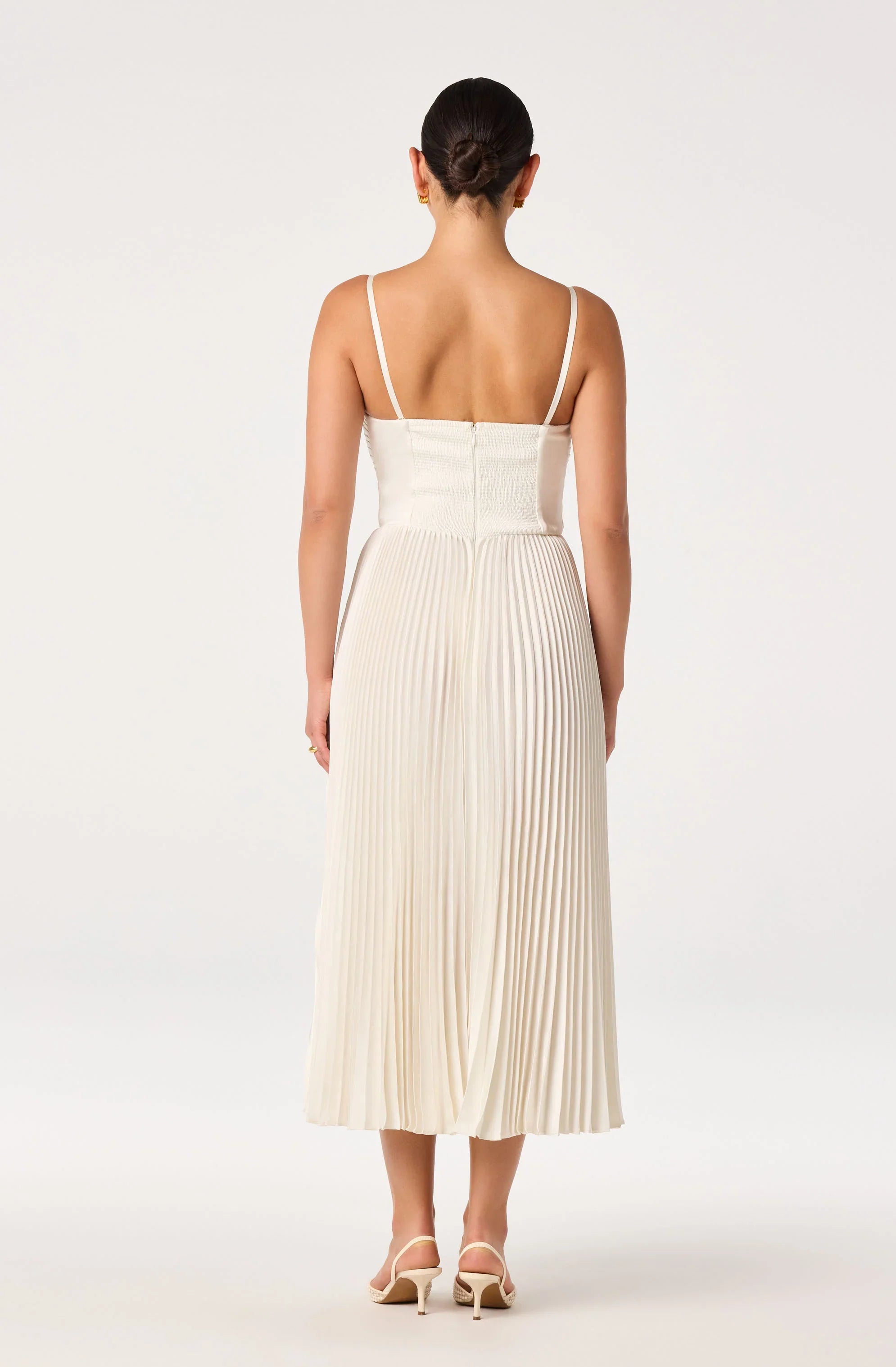 Lbruh Ascella Sweetheart Pleated Midi Dress