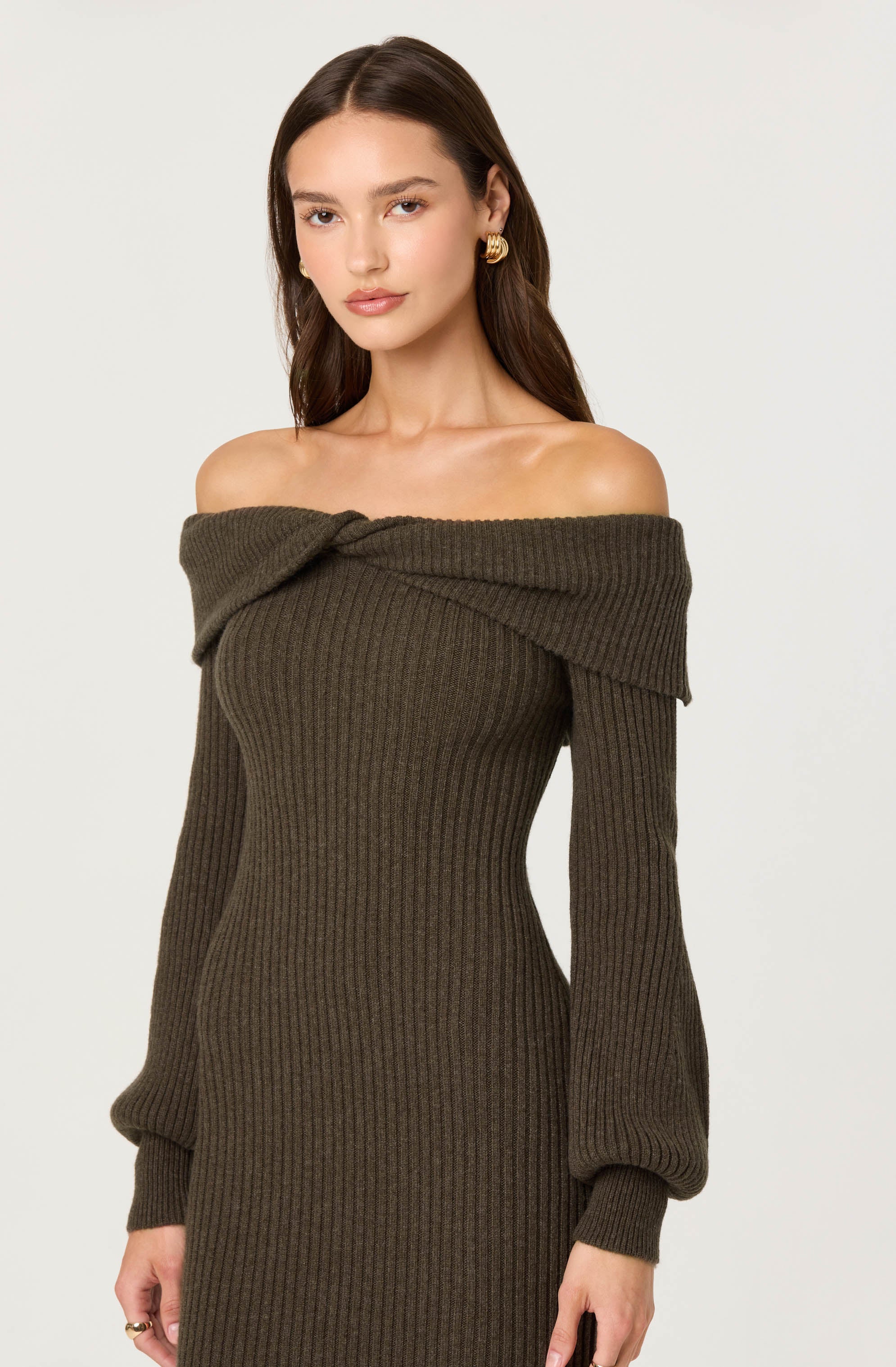 Lbruh Tilde Off Shoulder Midi Sweater Dress