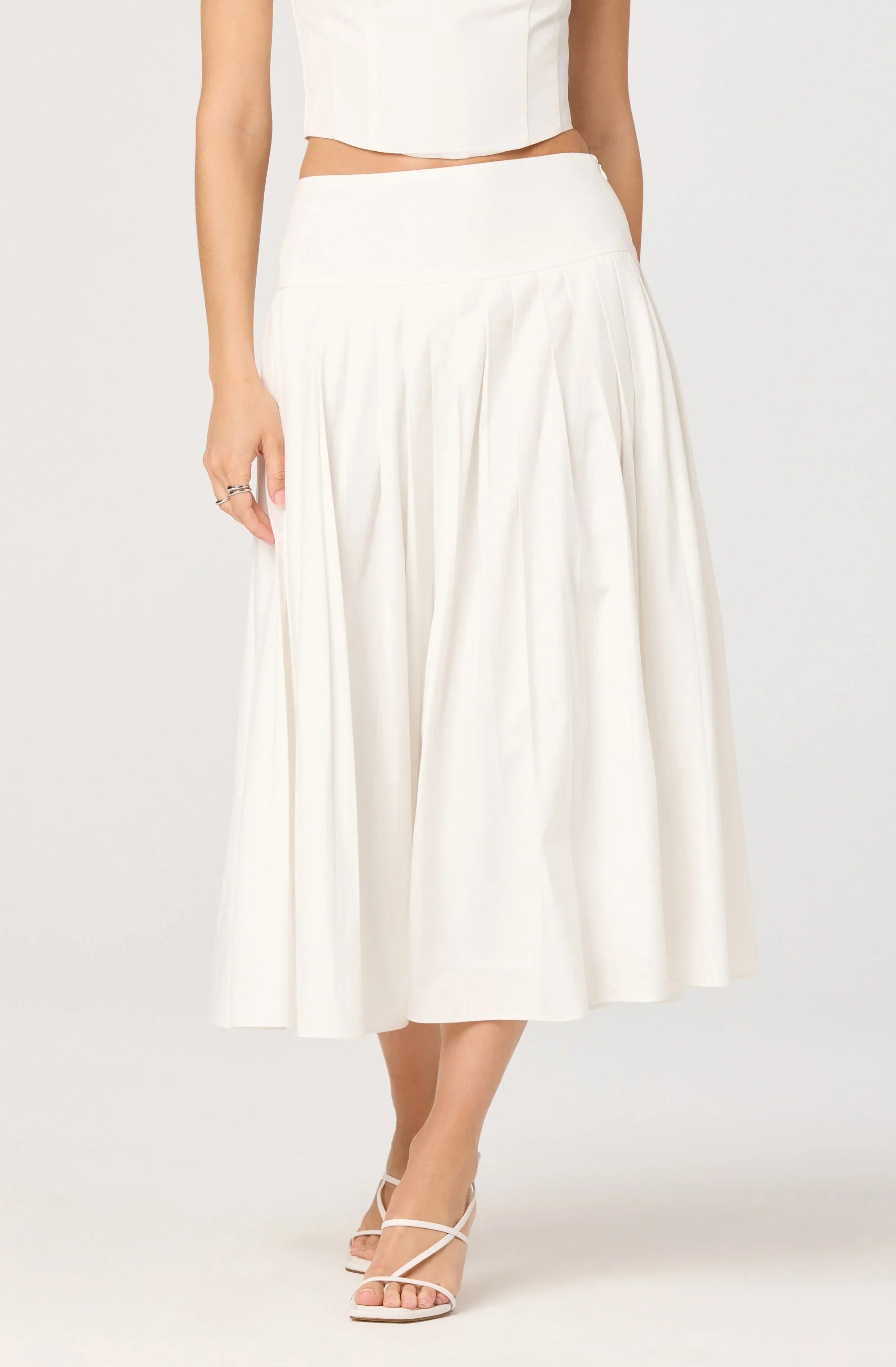 Inixyf Aubrianna Pleated Drop-Waist Midi Skirt