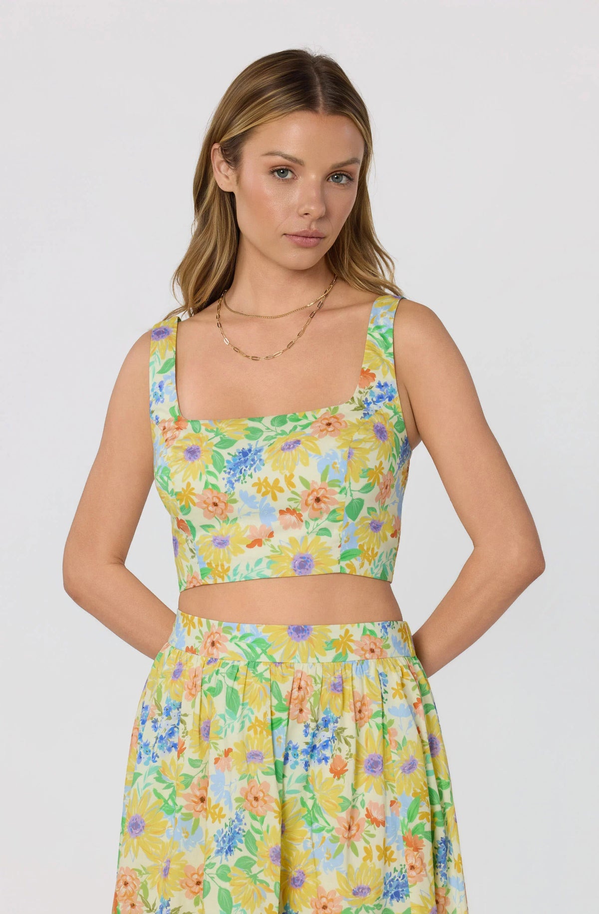 Inixyf Jolie Floral Crop Top