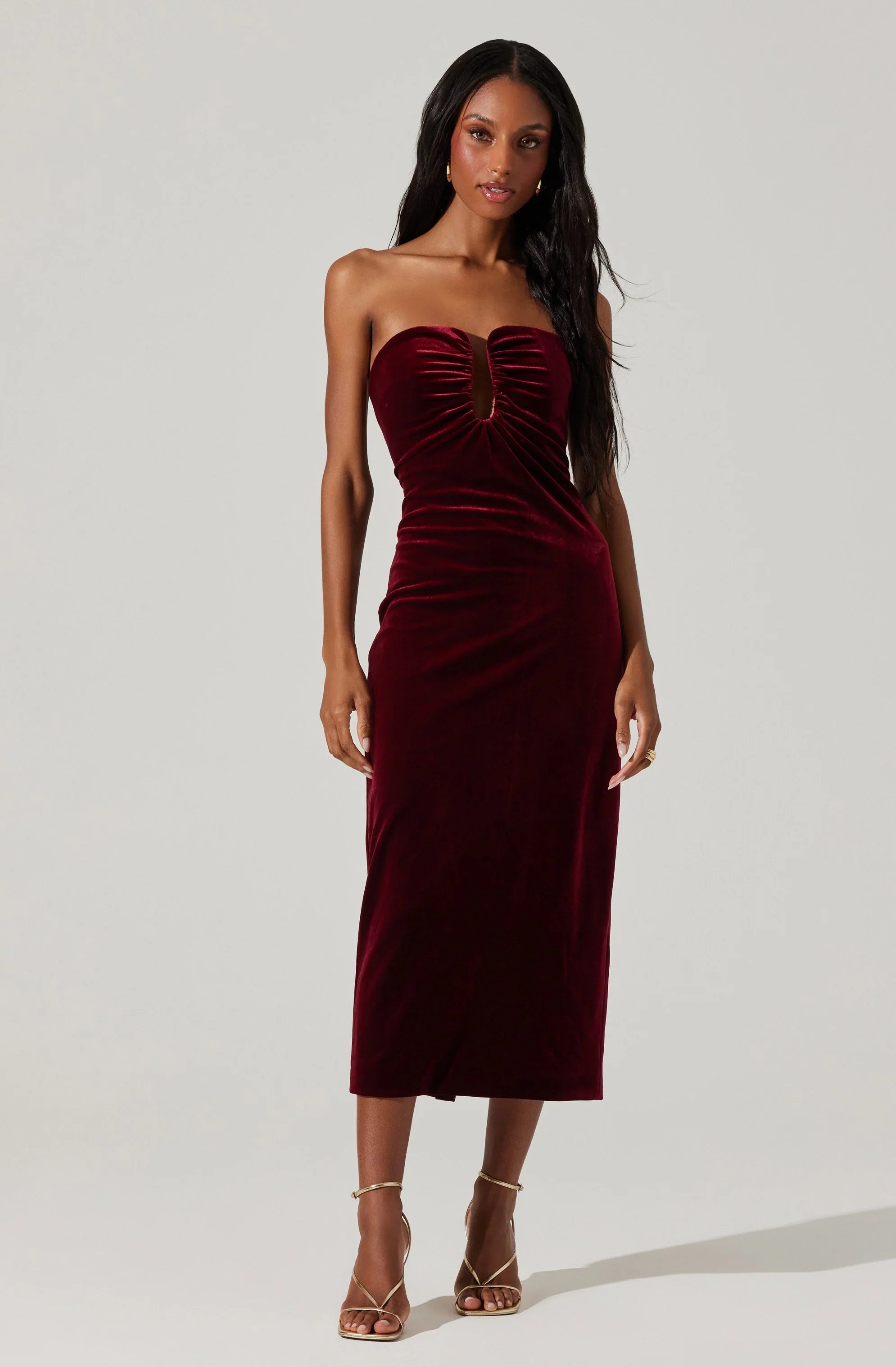 Lbruh Arista Sweetheart Velvet Midi Dress