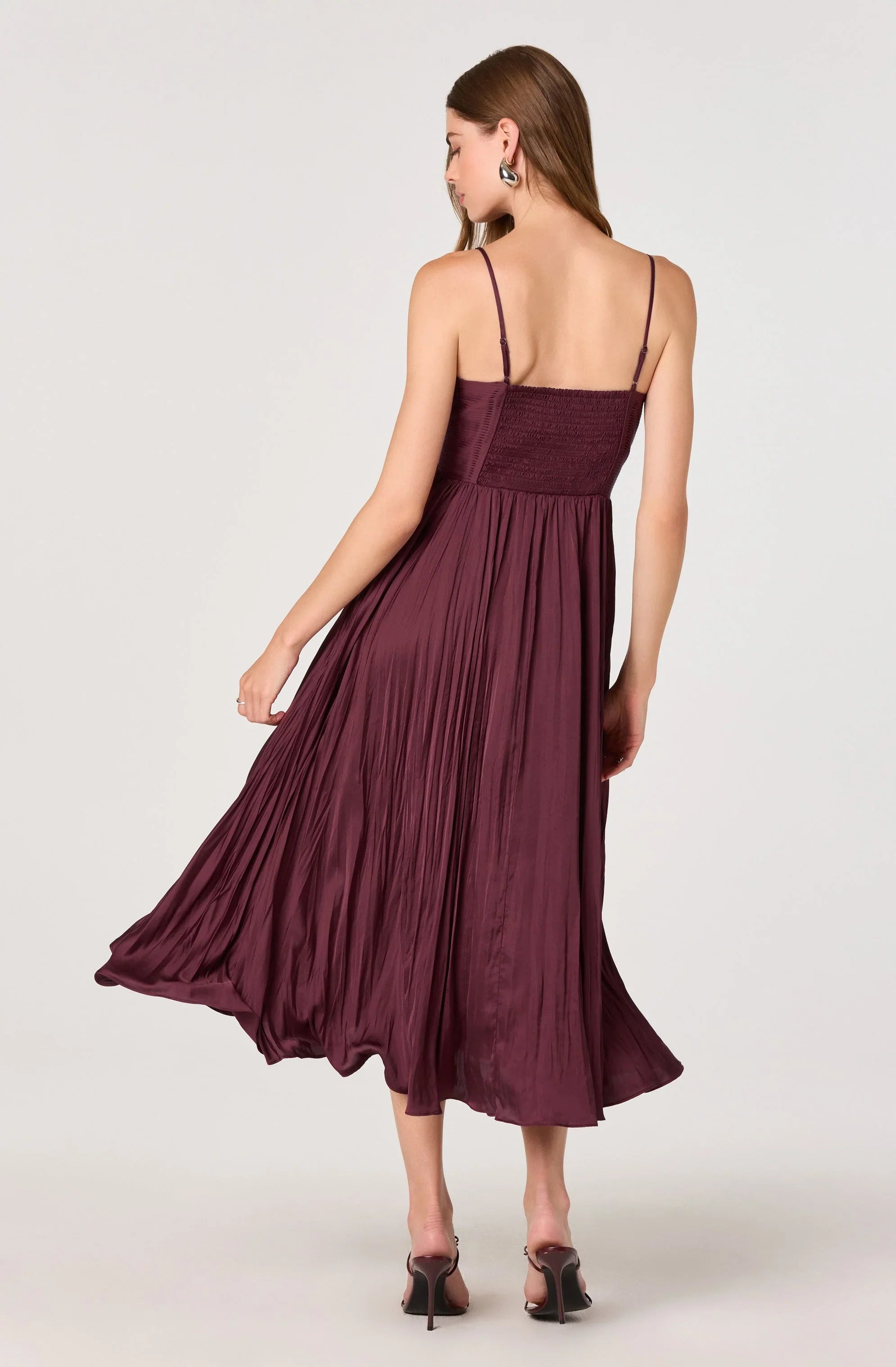 Inixyf Maeve Pleated Midi Dress
