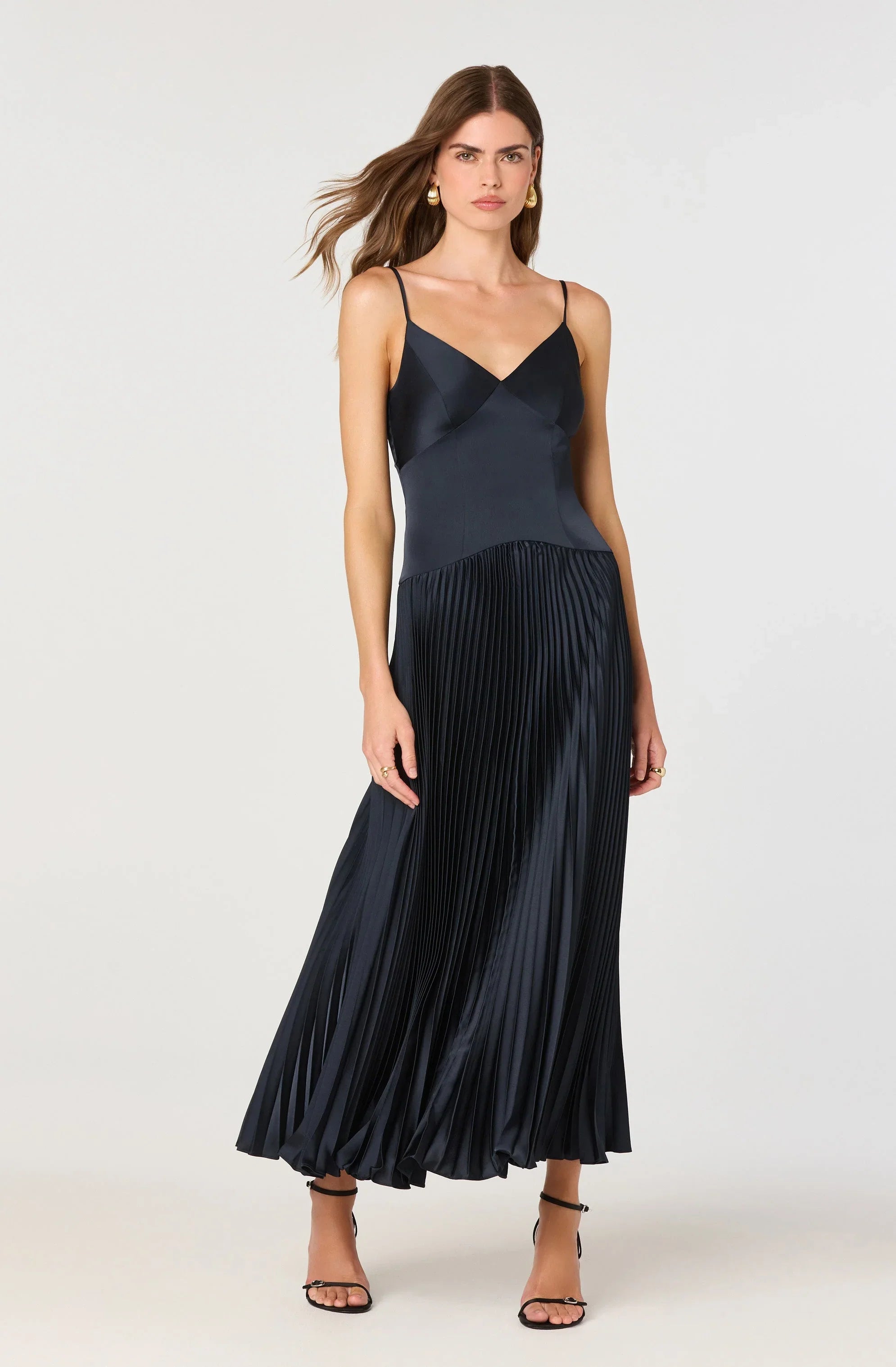 Inixyf Pleated Drop Waist Maxi Dress