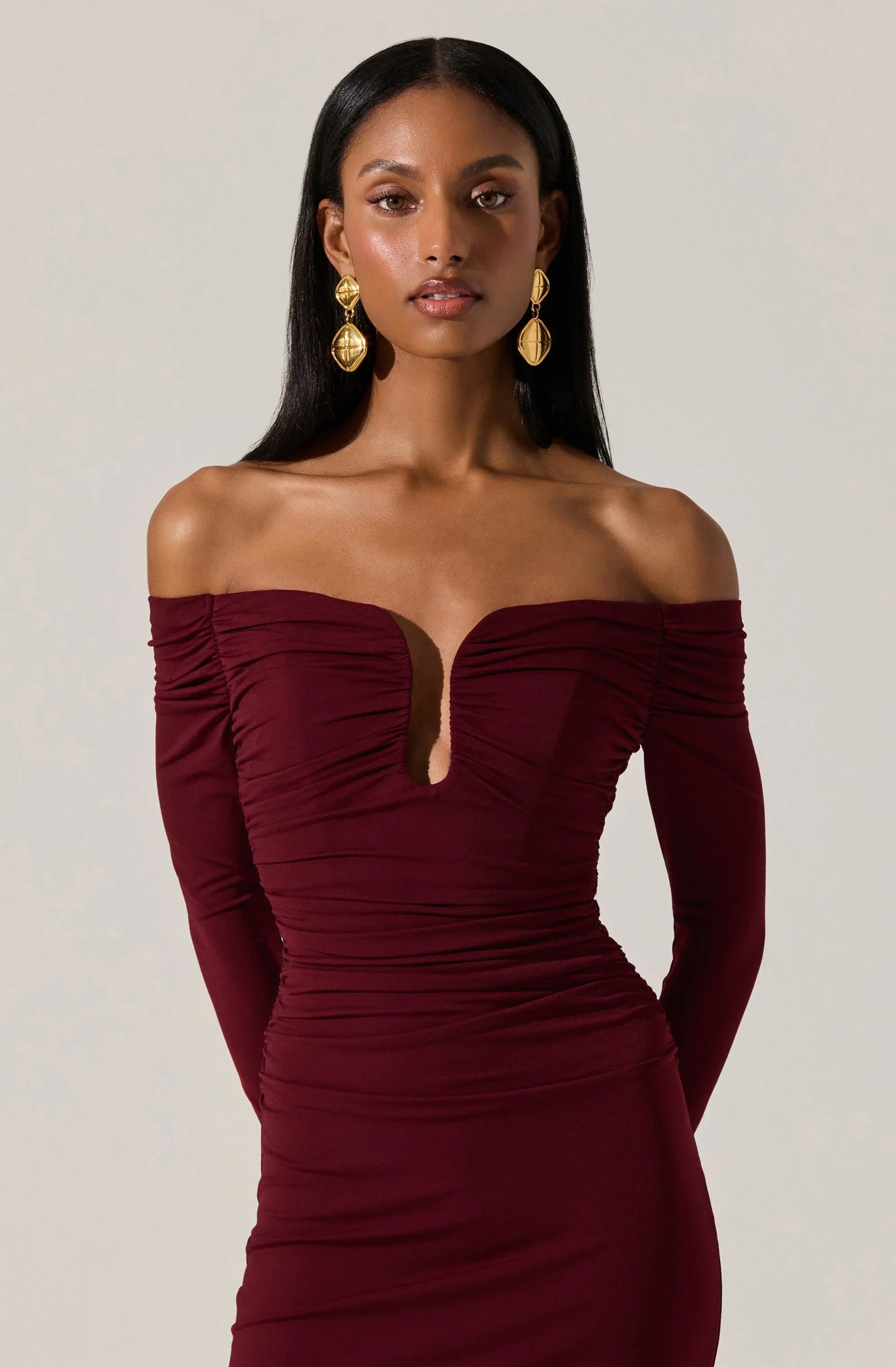 Lbruh Lovinia Ruched Off Shoulder Midi Dress