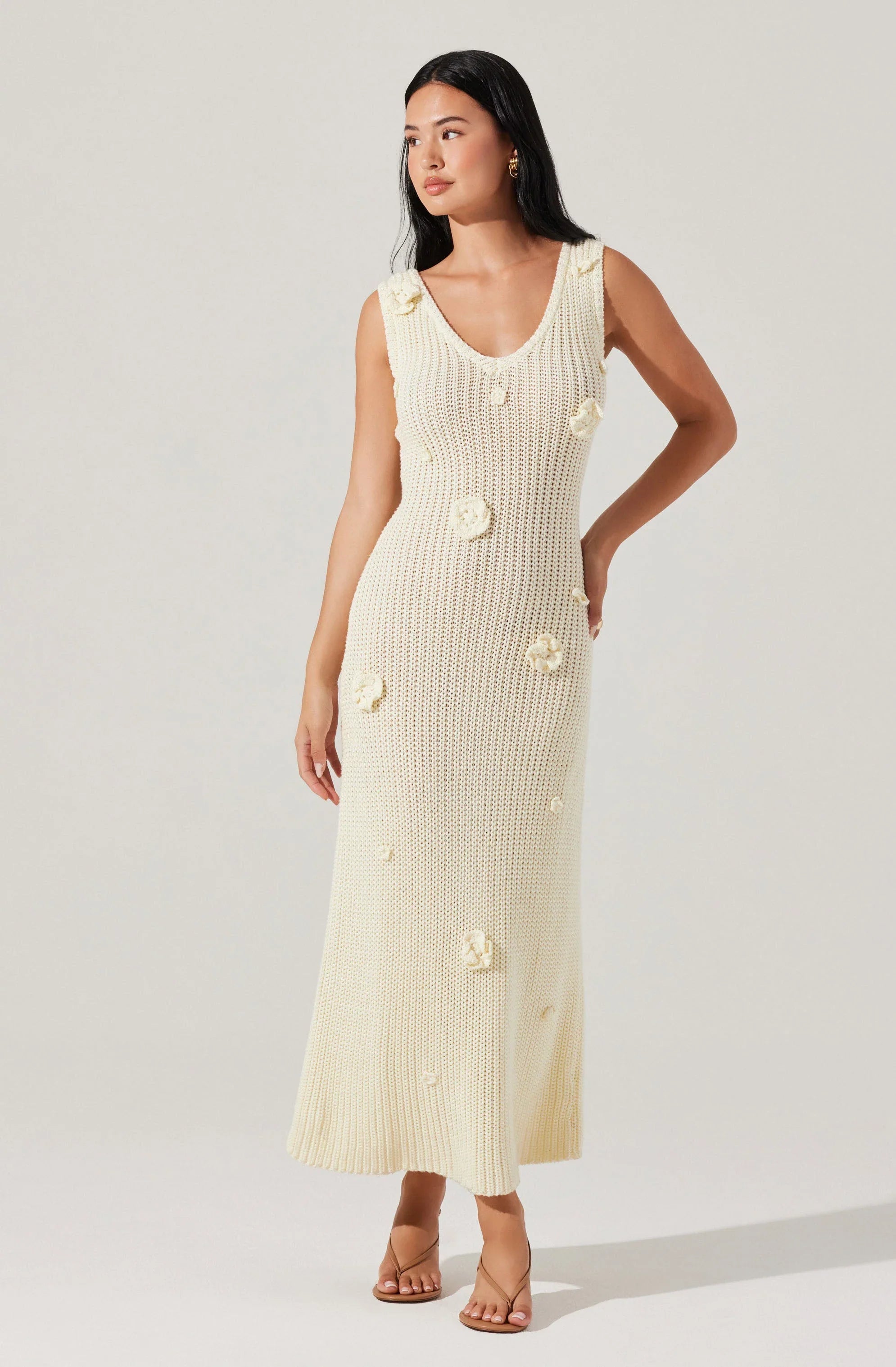 Lbruh Ainhoa 3D Floral Maxi Sweater Dress